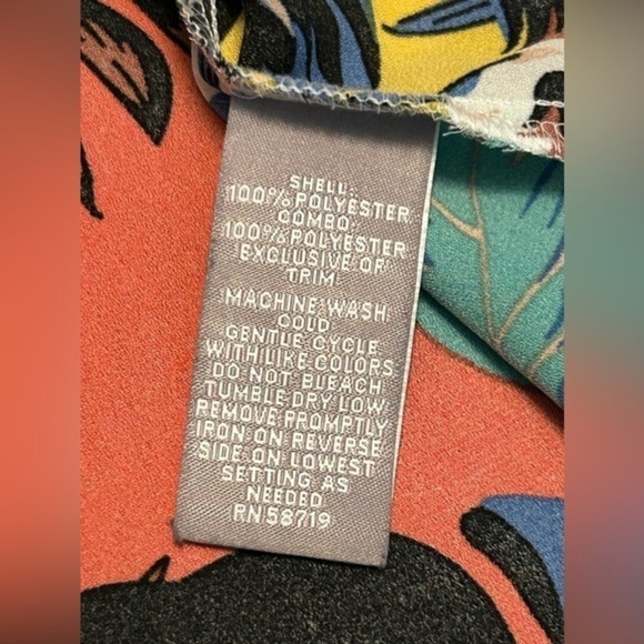 Valerie Stevens Tropical Stripe Boho Top With bell sleeves Women’s S preppy EUC - Picture 8 of 13